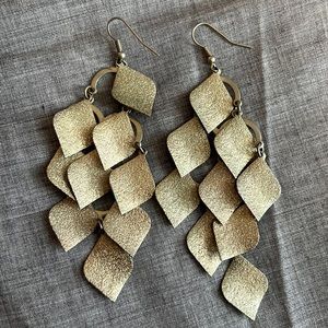 Gold dangle earrings